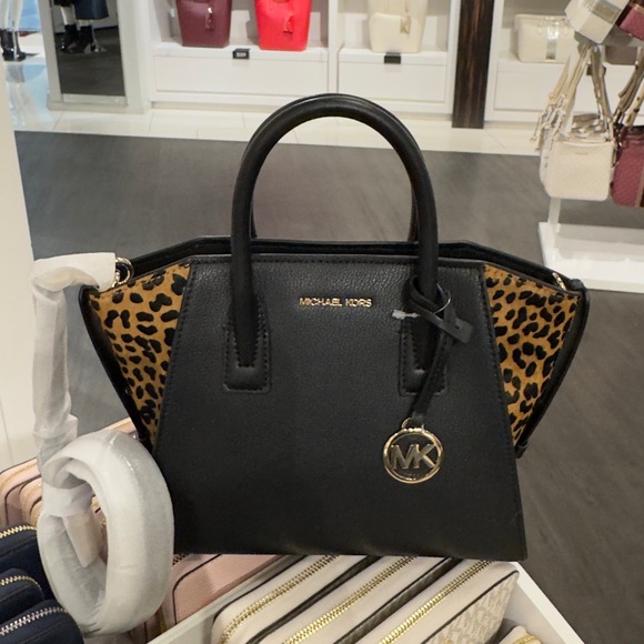 COPY - Michael Kors Black and Leopard Print Women's Bag - Picture 1 of 4